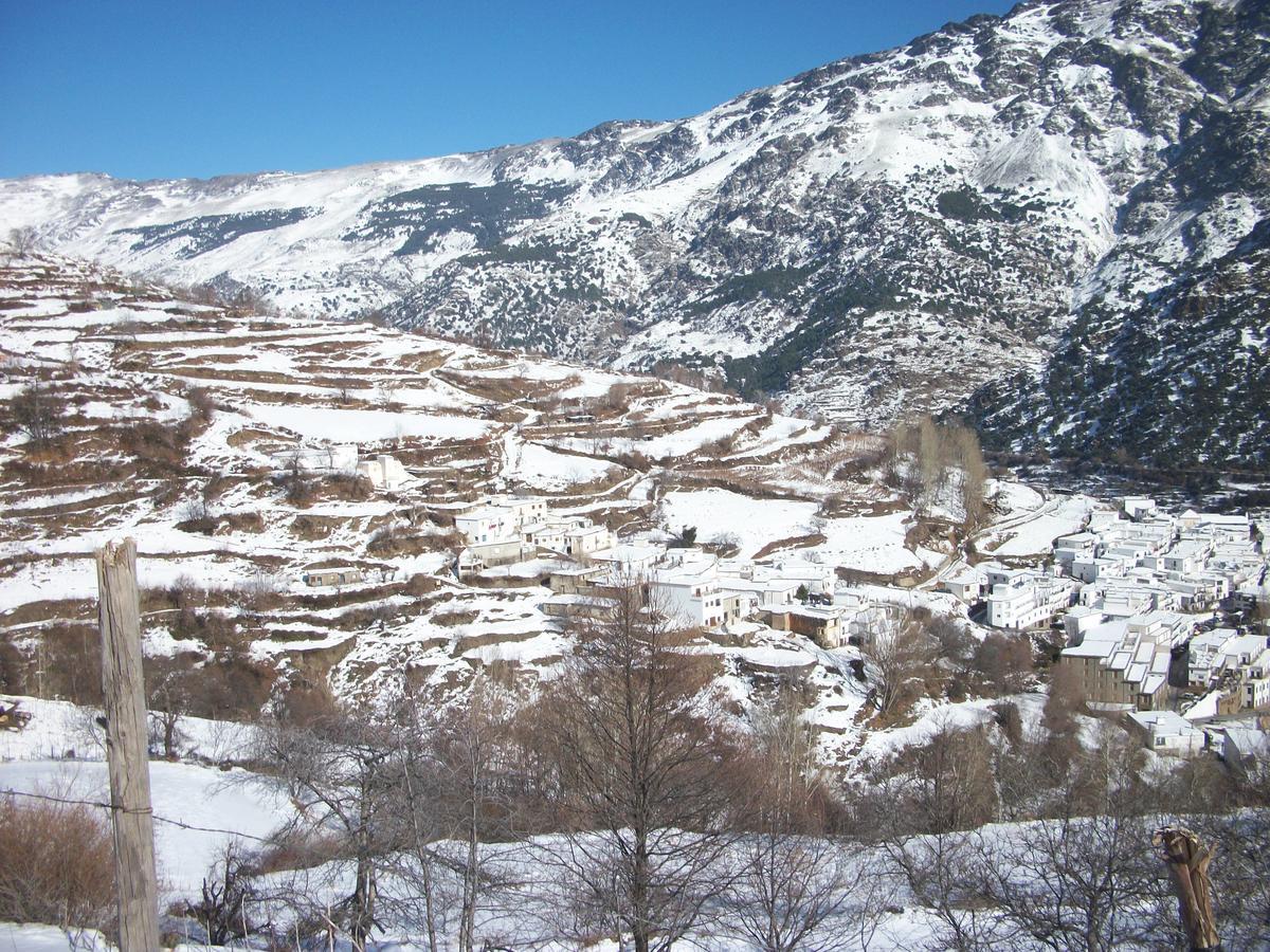 Refugio Alpujarra Alta Trevélez Exterior foto